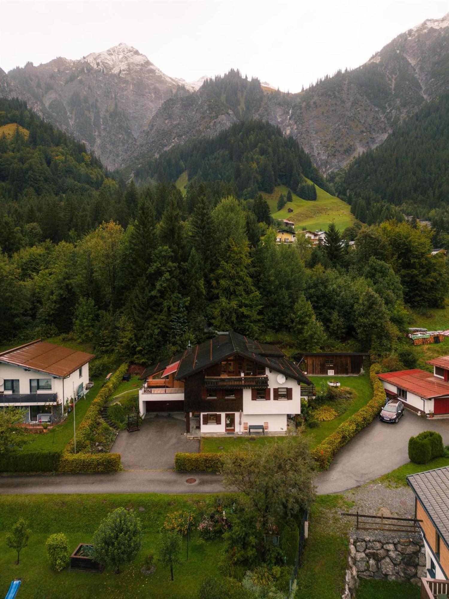 Haus Maschol Apartment Wald am Arlberg Exterior photo